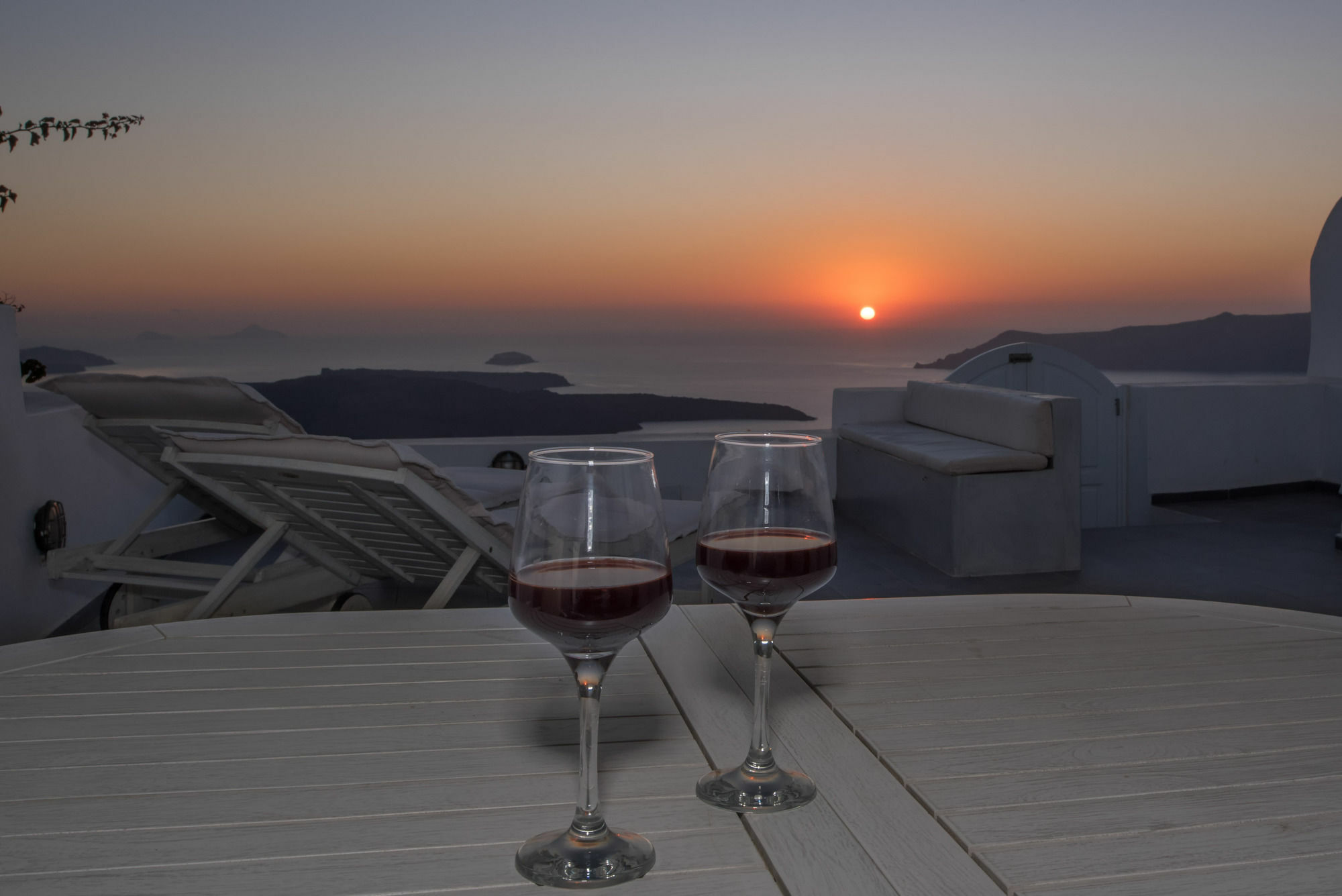 Karpimo Horizon - Caldera View With Private Hot Tub Villa Firostefani Eksteriør bilde